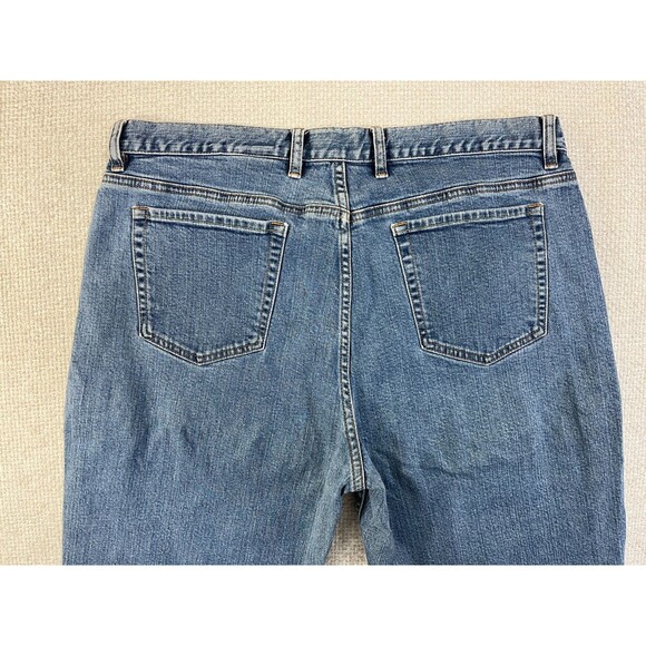 Eddie Bauer Jeans Straight Stretch Women's Size 18P Blue Denim Medium Wash - Picture 4 of 11